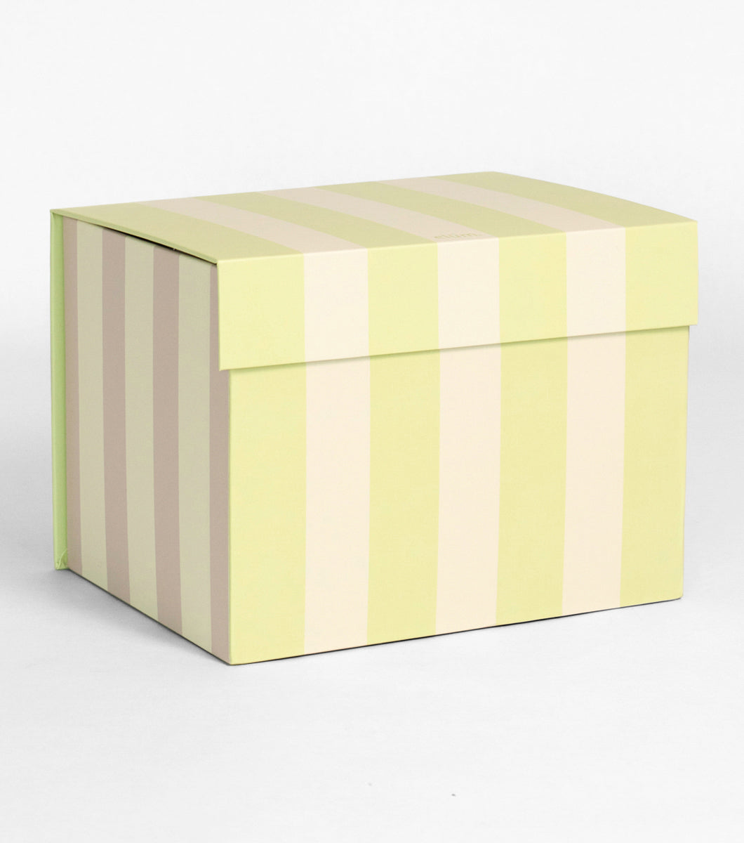 Keepsake Greeting Card Organizer