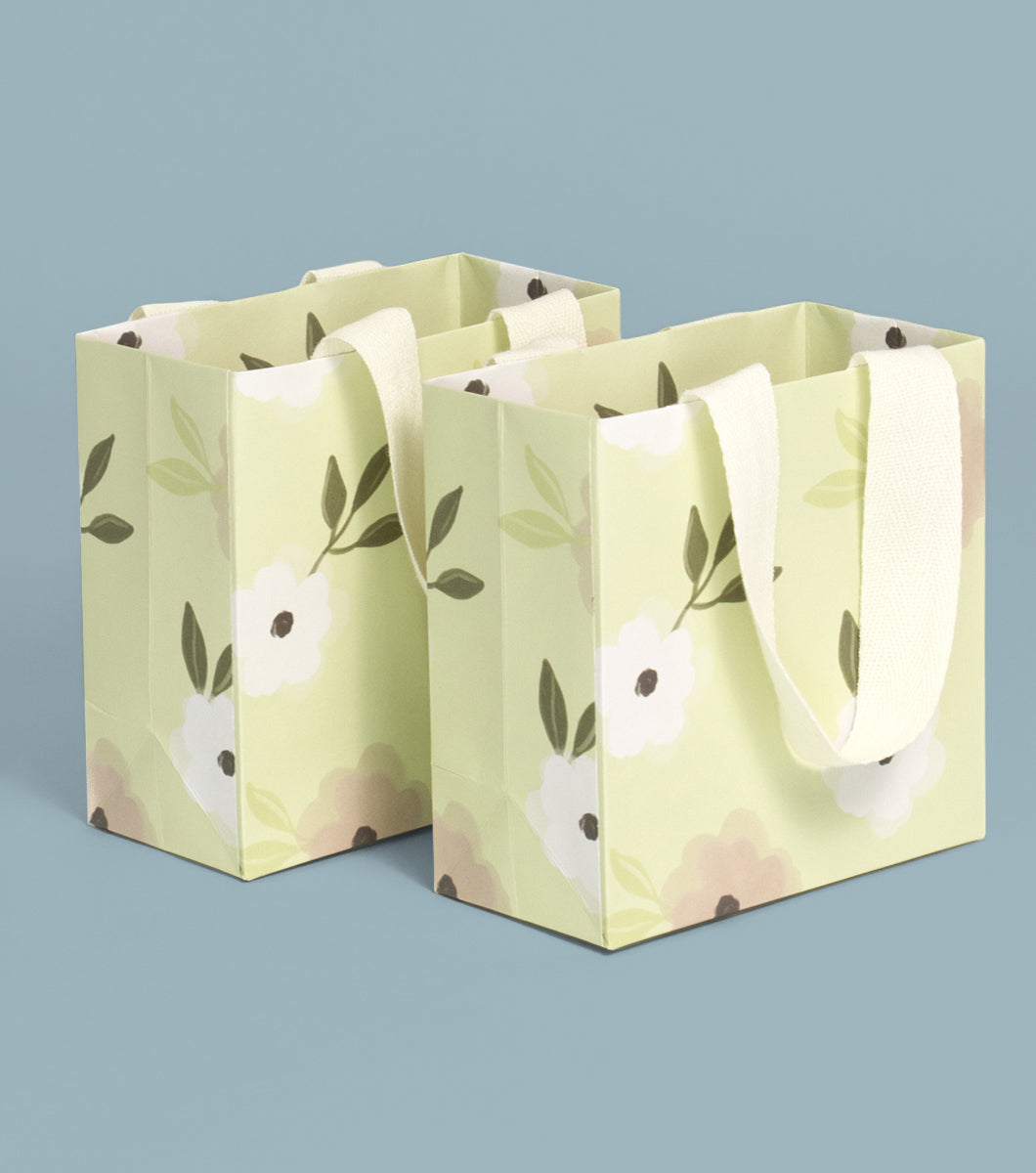Floral 10 Piece Gift Bag Collection with Tissue