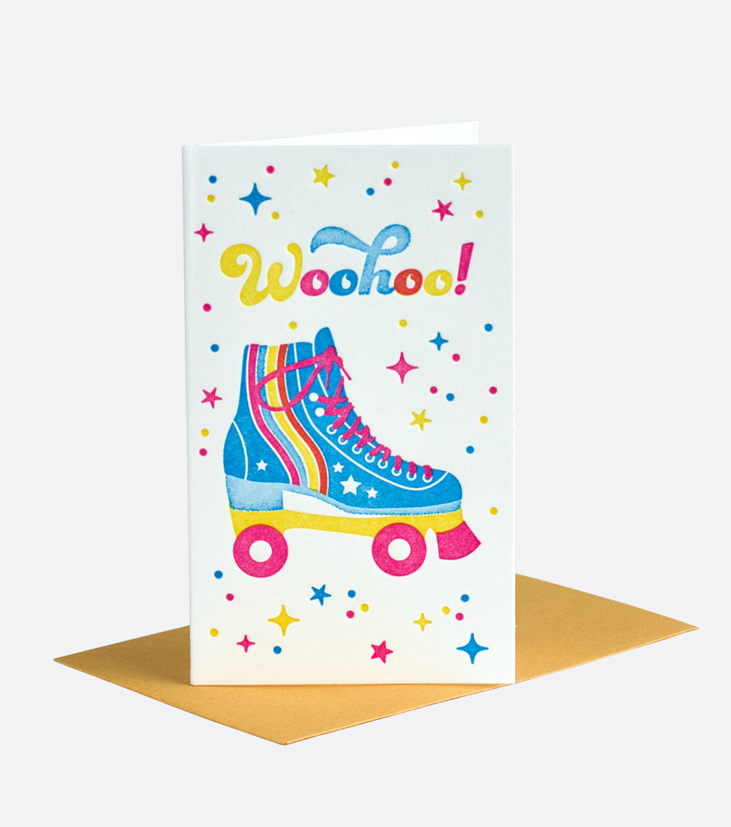 mini note gift enclosure featuring a colorful retro roller skate and a sentiment that reads "Woohoo!"